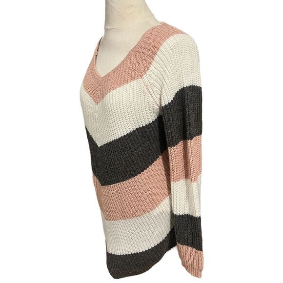 Vine & Love Pink Multi-Color Scoop Neck Color Block Sweater, Size Medium EUC - Picture 2 of 5